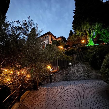 Suitecastlelakeview 1 Bellano Exterior foto